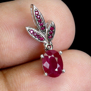 925 Sterling Silver Pendant Oval Ruby 7x5mm Ruby Myanmar Diamond Cut Gemstone