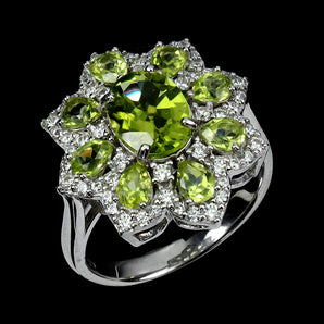 925 Sterling Silver Ring Oval Peridot 9x7mm Natural Gemstone Jewelry Size 7